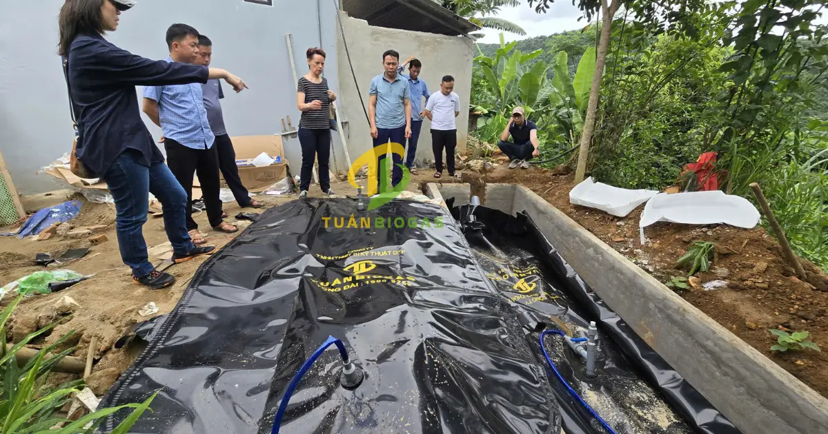 lap-tui-biogas-dien-bien-tuan-biogas-va-blue-dragon