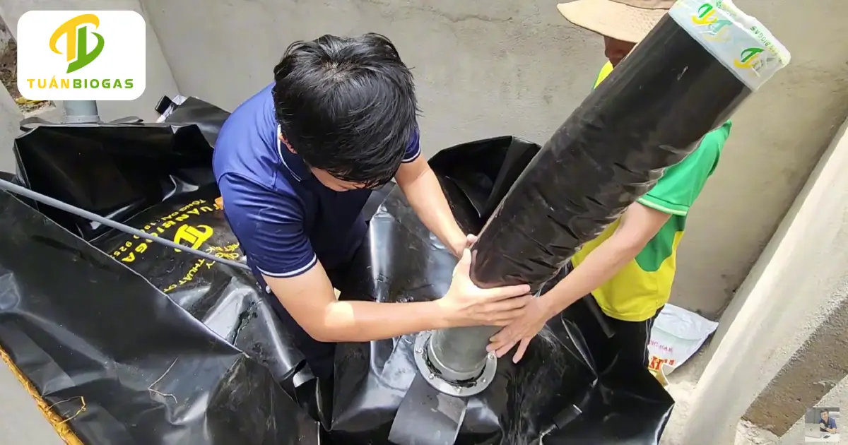 Khớp nối mềm ống ruột gà bọc bạt HDPE đàn hồi êm ái khi túi nâng hạ